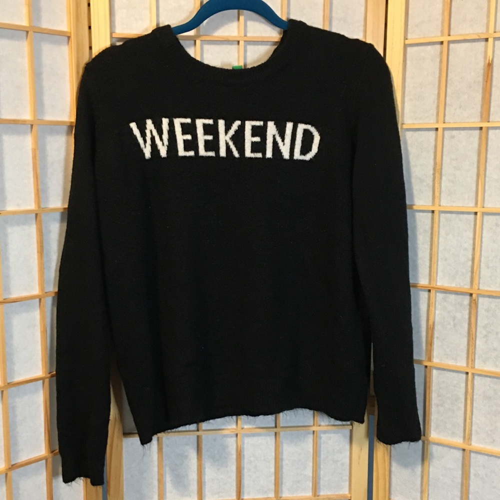 black dip sweater